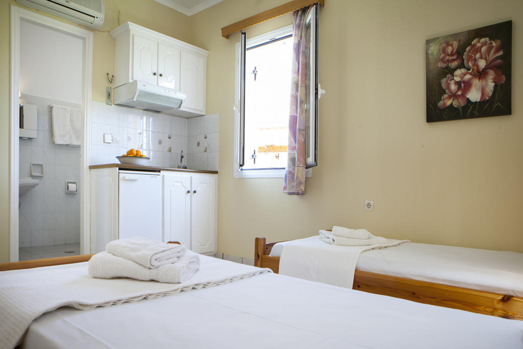 Kantouni Apartments Svoronata Rum bild